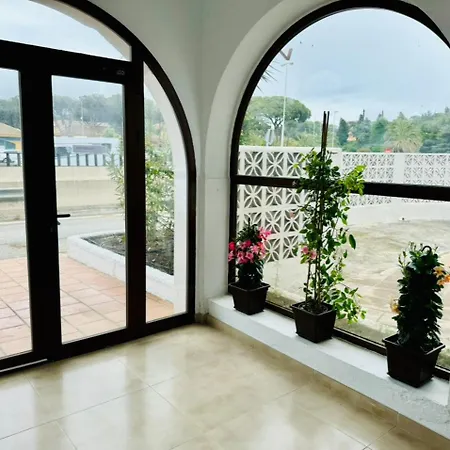 Casa De 5 Dormitorios Cerca De La Playa En Marbella Elviria Exterior photo