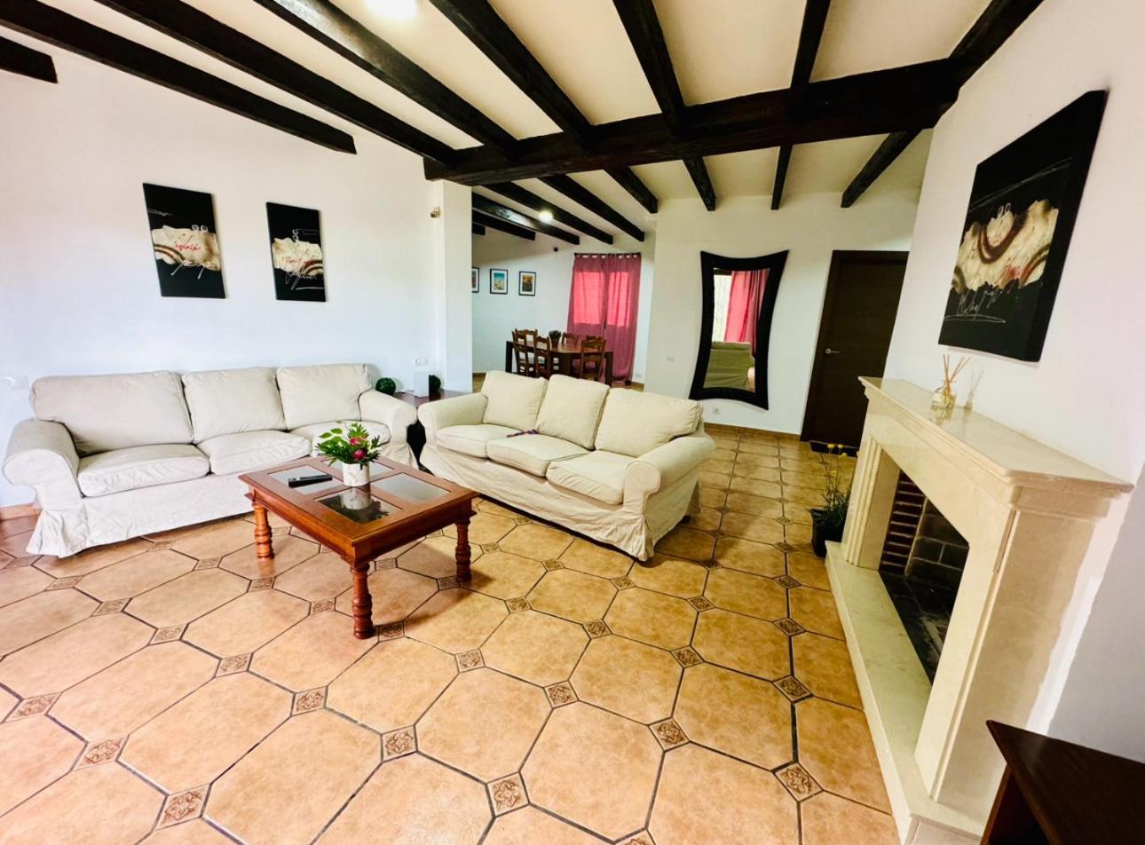 Casa de Férias Casa De 5 Cerca De La Playa En Elviria *