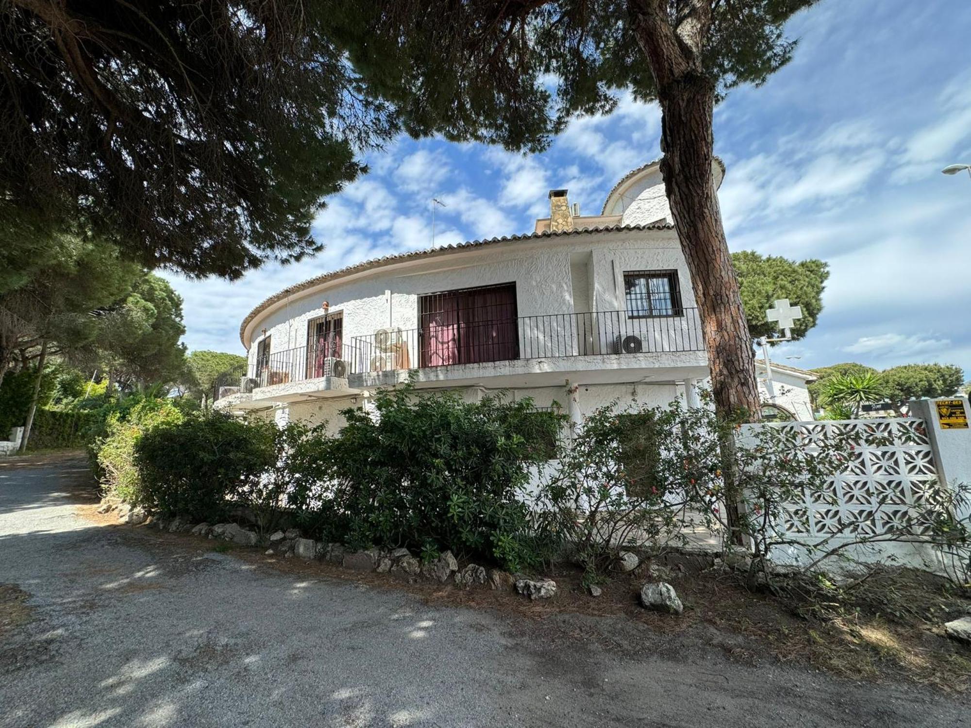 Casa de Férias Casa De 5 Cerca De La Playa En Elviria *